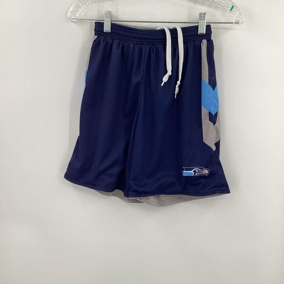Boys Seattle Seahawks Reversible Athletic Shorts - Large - Flaw‎ - Picture 2 of 6